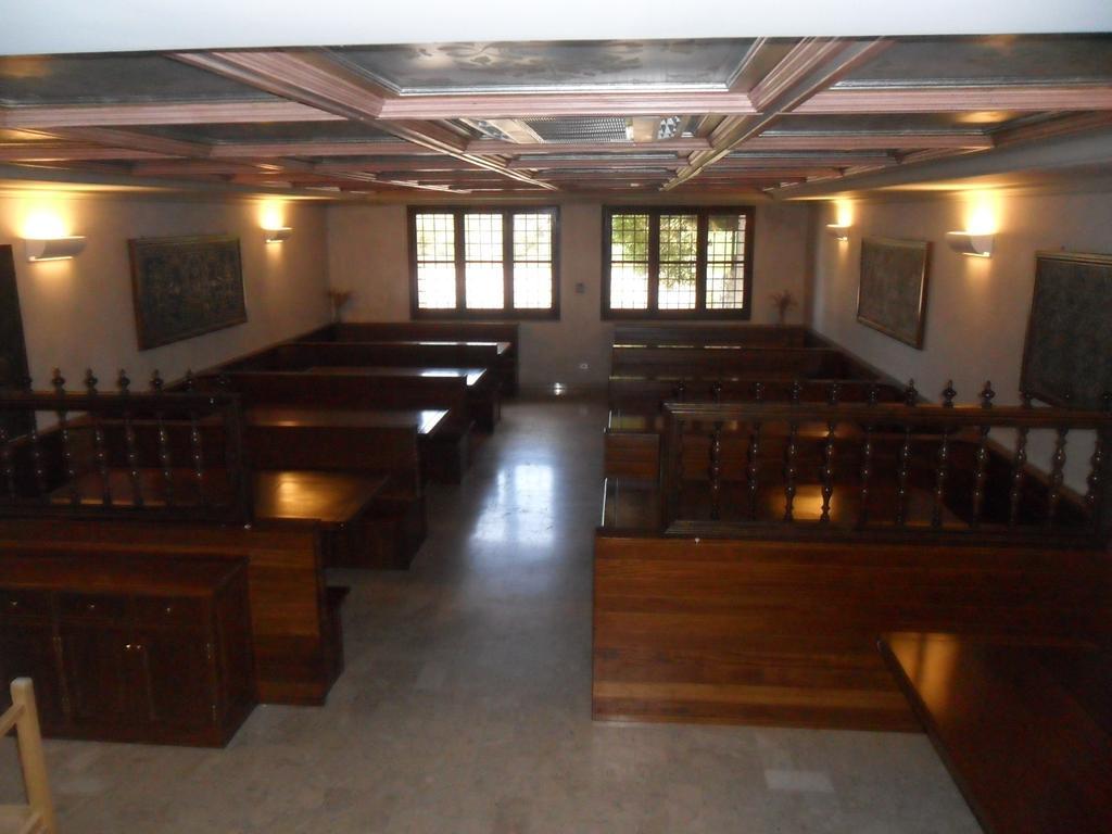 Eremo Hotel Casa Del Sorriso Эриче Экстерьер фото